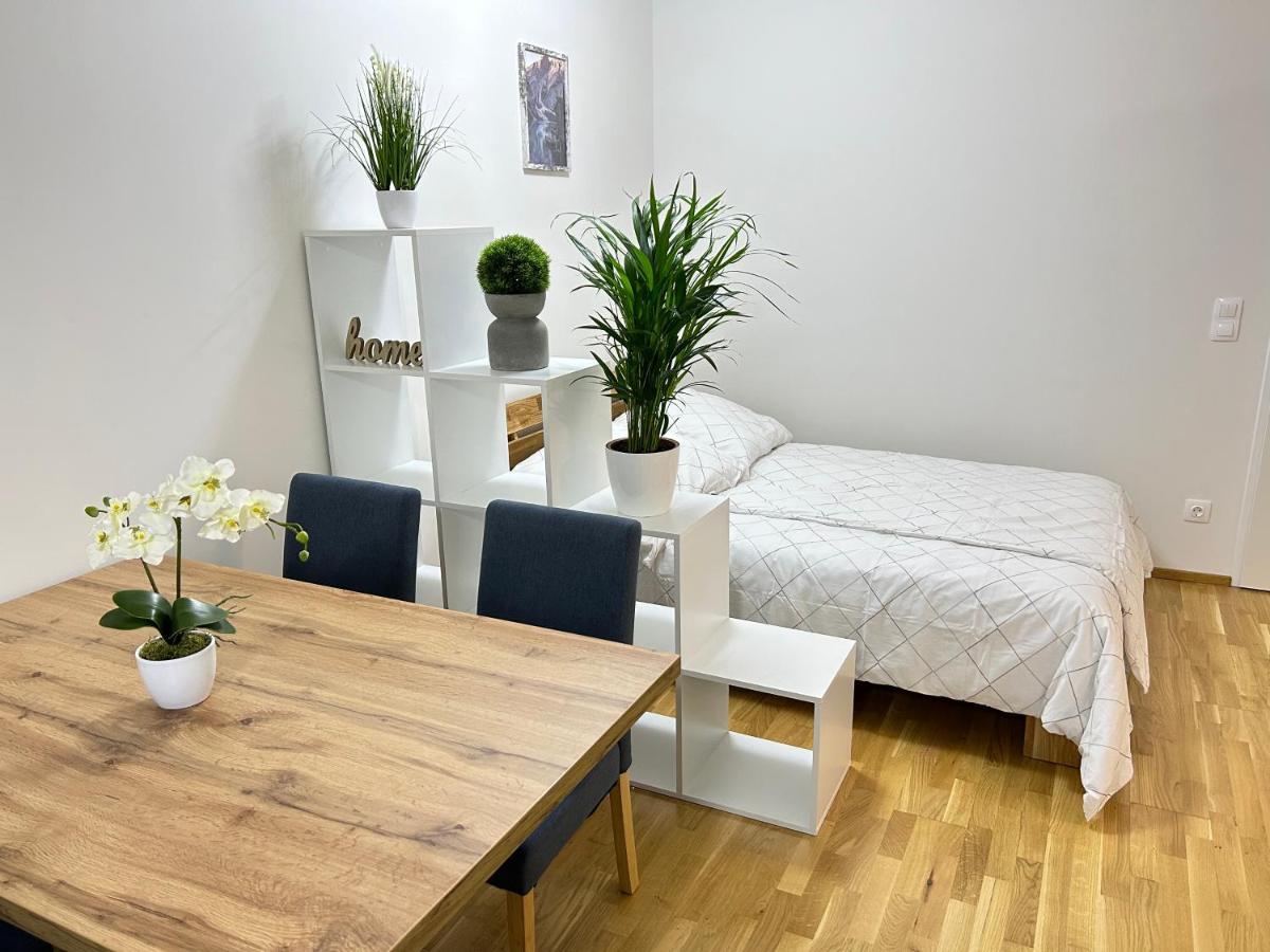 55 M2 Stylish Apartment With Balcony & Parking Вена Экстерьер фото