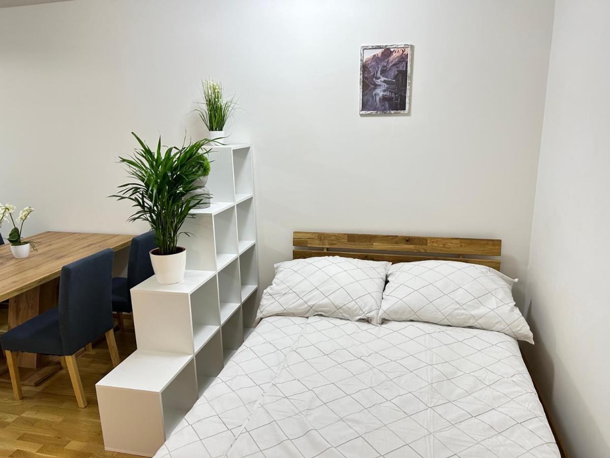 55 M2 Stylish Apartment With Balcony & Parking Вена Экстерьер фото