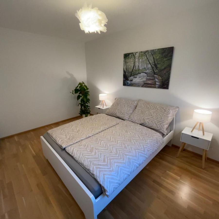 55 M2 Stylish Apartment With Balcony & Parking Вена Экстерьер фото
