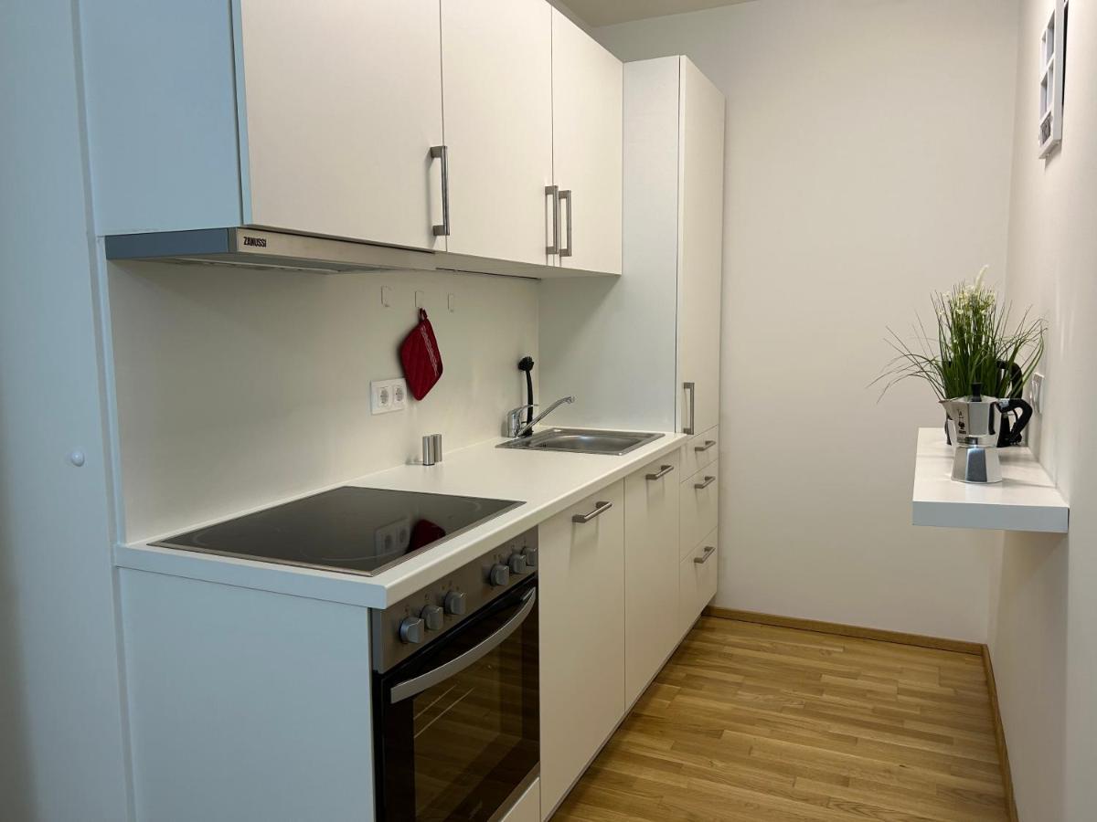 55 M2 Stylish Apartment With Balcony & Parking Вена Экстерьер фото