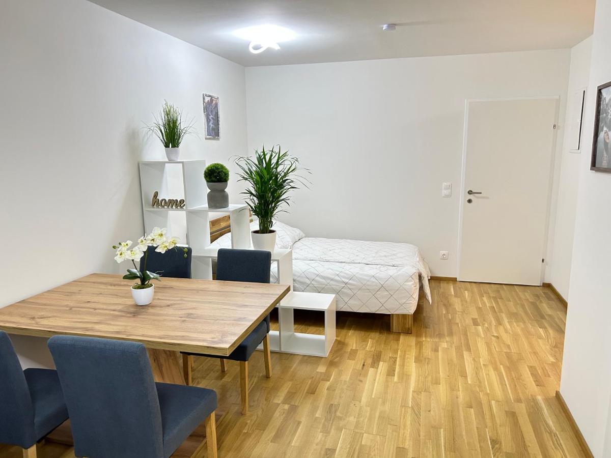 55 M2 Stylish Apartment With Balcony & Parking Вена Экстерьер фото