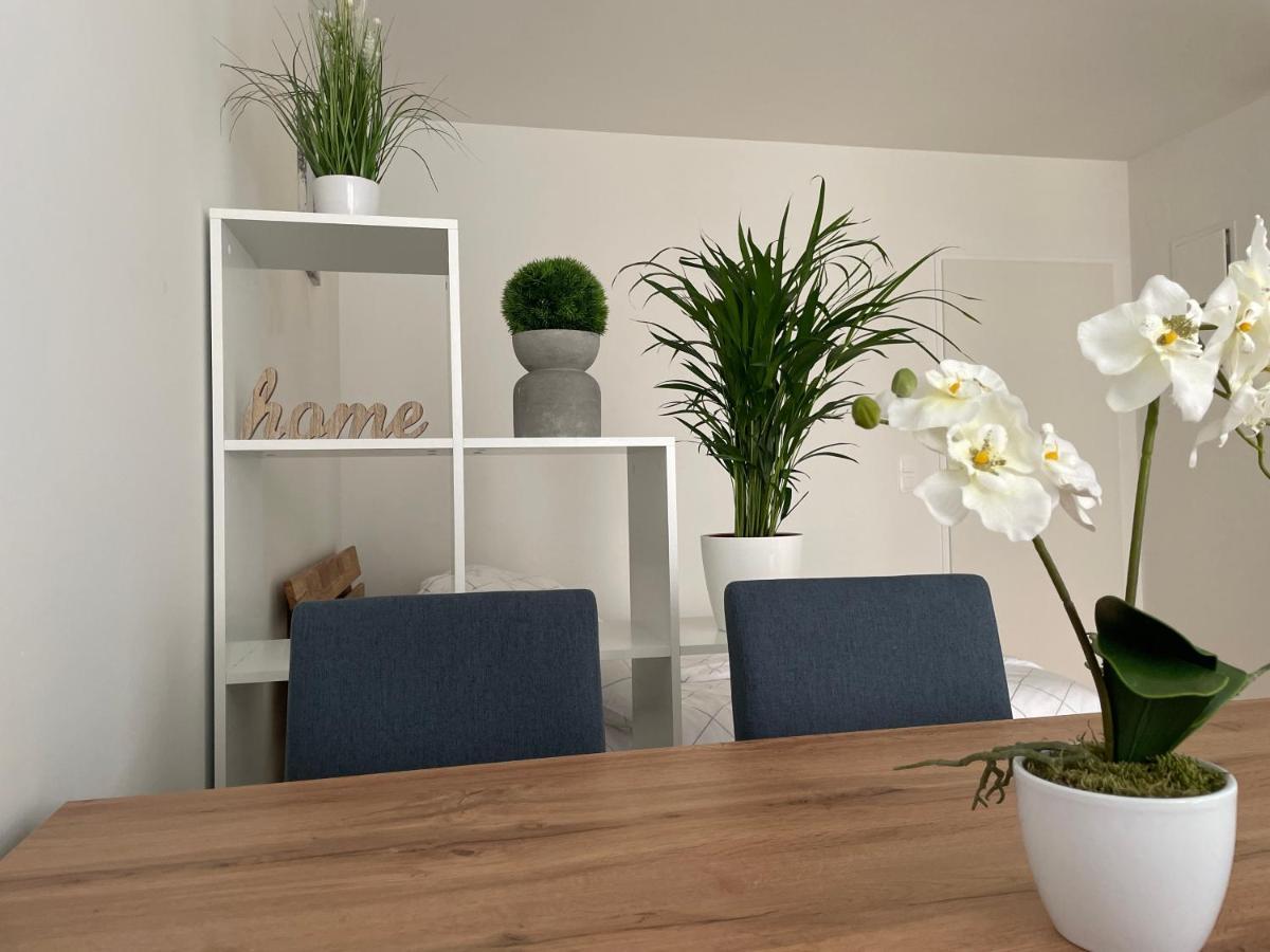 55 M2 Stylish Apartment With Balcony & Parking Вена Экстерьер фото
