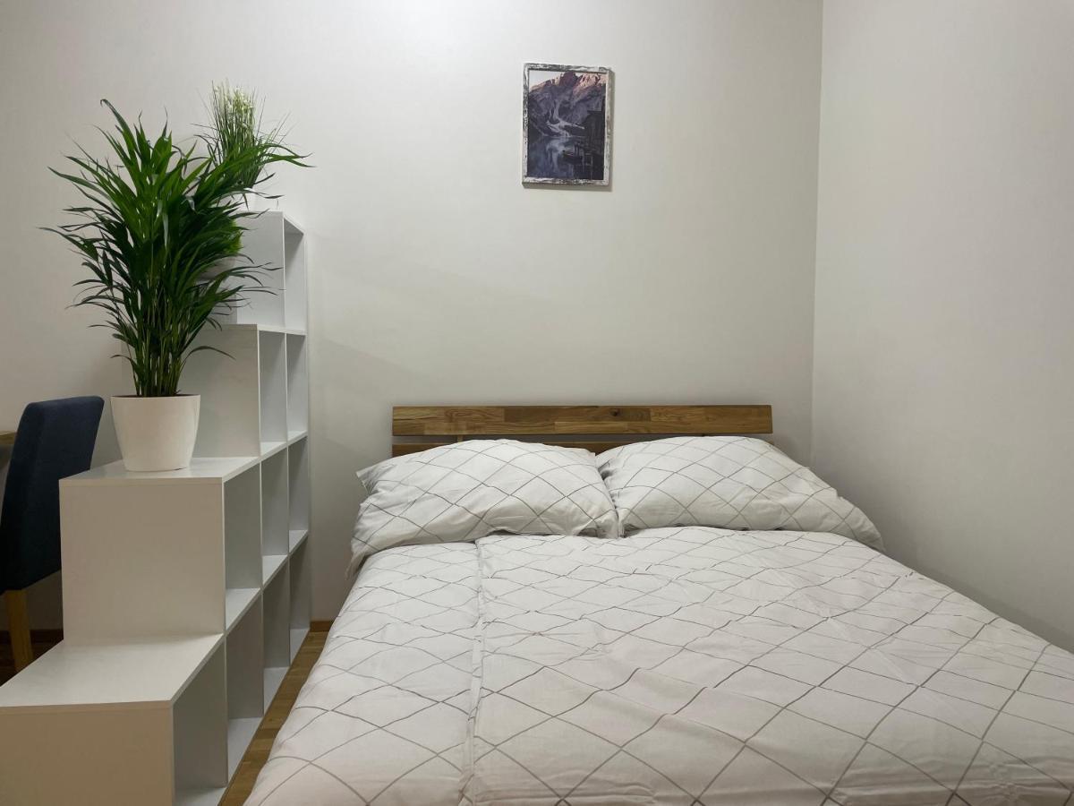 55 M2 Stylish Apartment With Balcony & Parking Вена Экстерьер фото